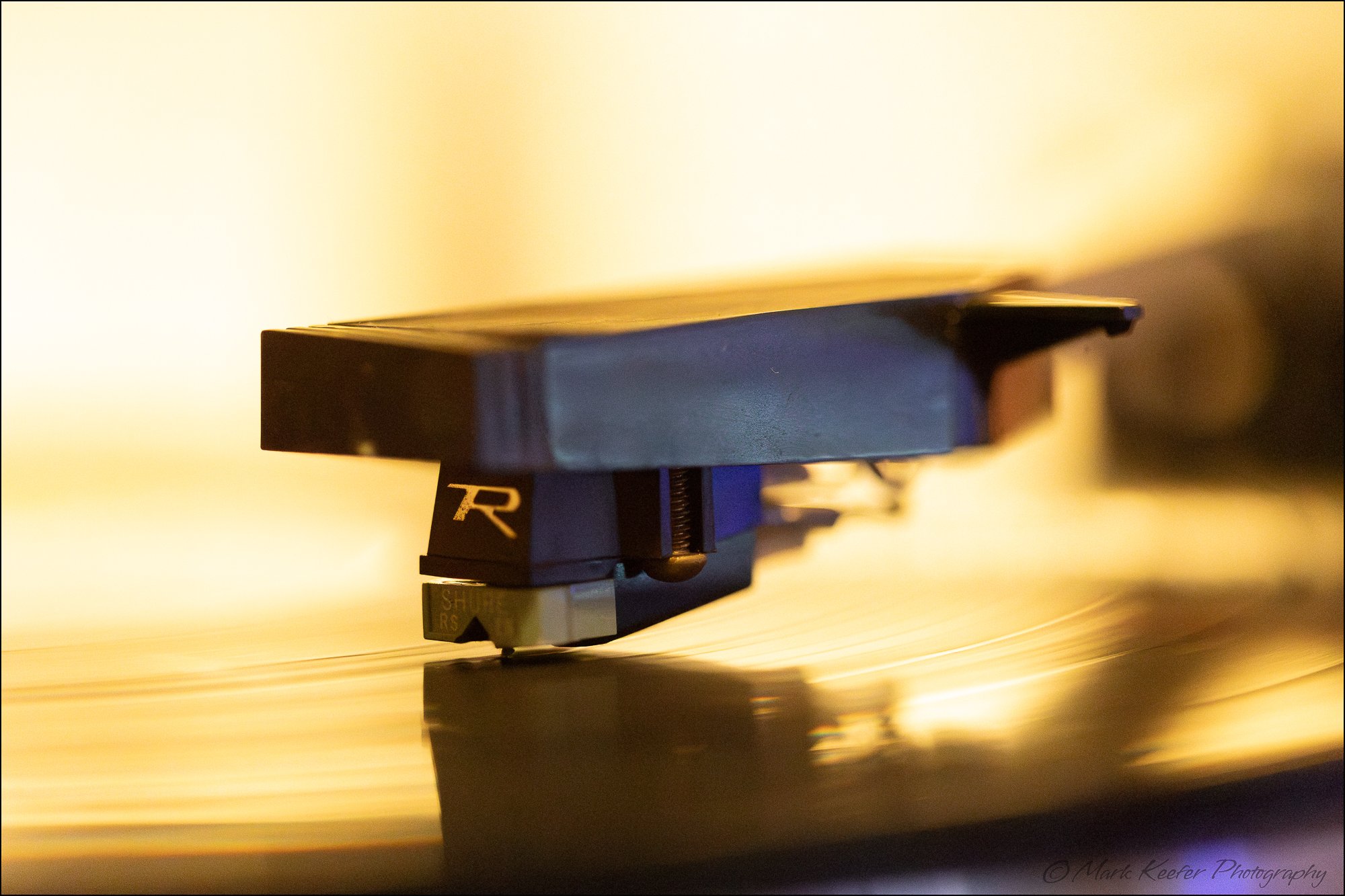 Spinning gold Vynl (1 of 1).jpg