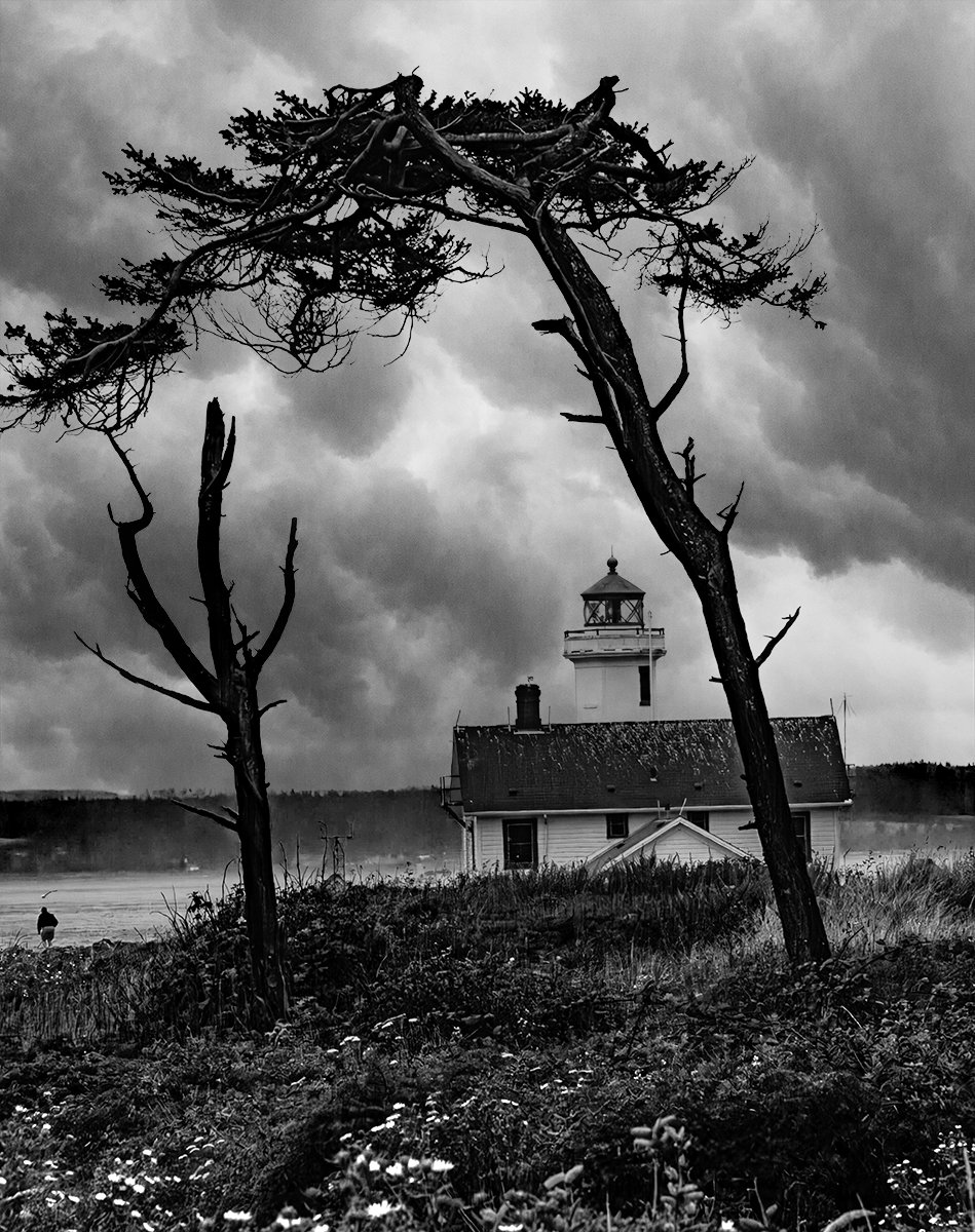 20100806 20100807_21 Fort Worden Lighthouse Port Townsend, Washington MWS BW Cr Enhanced-NR V4.jpg