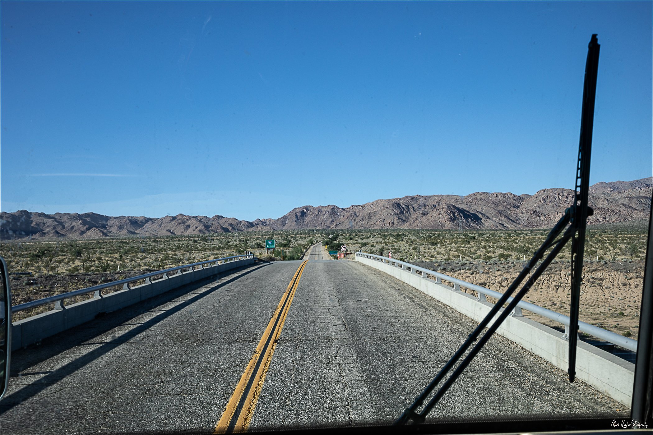drive into Joshua Tree from 10  41426  x2100 (1 of 1).jpg