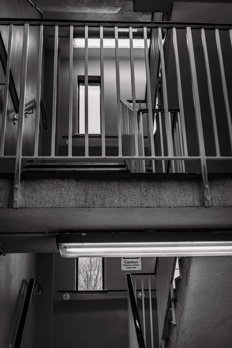 StairwellMonoFF_F0789-835-1.JPG